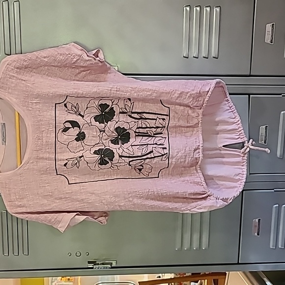 Arianna by Howard's Purple Knit and Linen Framed Pansy Flowers Top Size X-Large - Picture 8 of 10